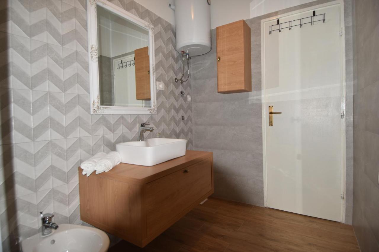 Apartment *Biba* Dugi Rat Ngoại thất bức ảnh